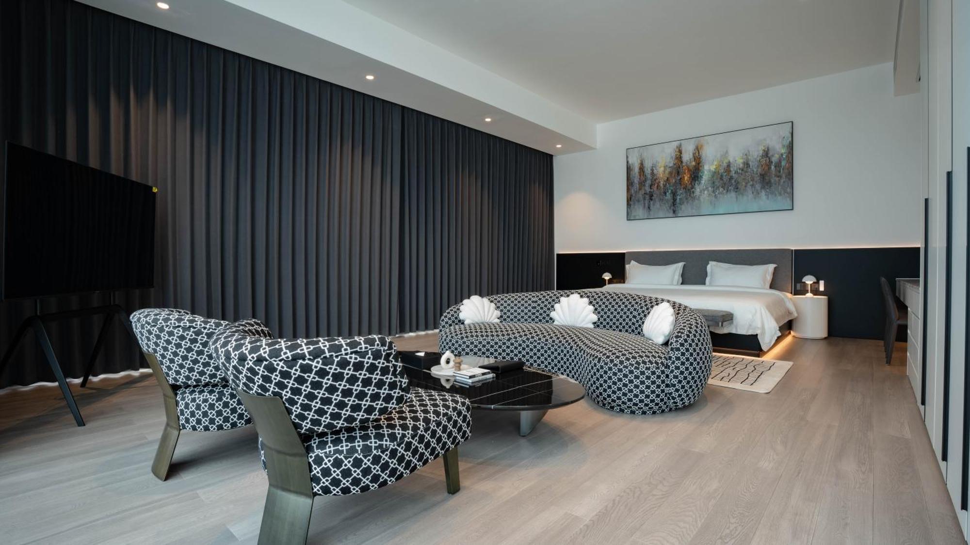 One Riviera Hotel And Residences Ban Souanmone Exteriör bild